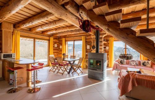 Saint-Martin-du-Puy House | Chalet l'Epicurien - Au calme avec grand jardin