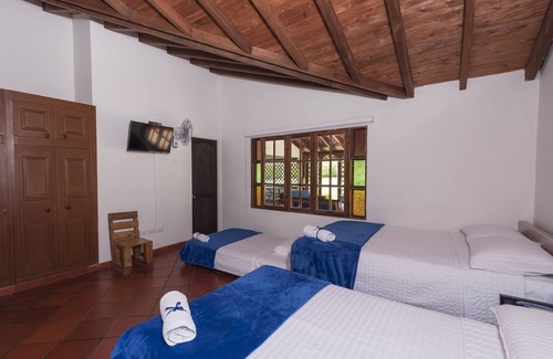 Armenia Bed & Breakfast | Chalet La Alemania