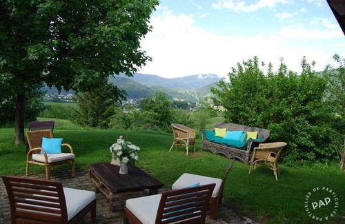 Villard-de-Lans Ski Chalet | Chalet 'Les Castors' with Mountain View, Private Pool and Wi-Fi