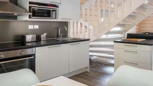 Rovaniemi Ski Chalet | Chalet Magical Forest Harjunpolku Lapland