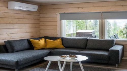 Rovaniemi Ski Chalet | Chalet Magical Forest Harjunpolku Lapland