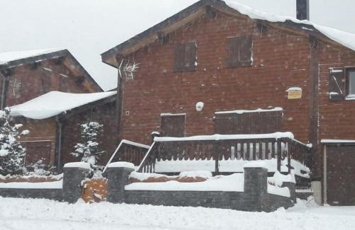 Eyne 2600 Ski Chalet | Chalet Malaza