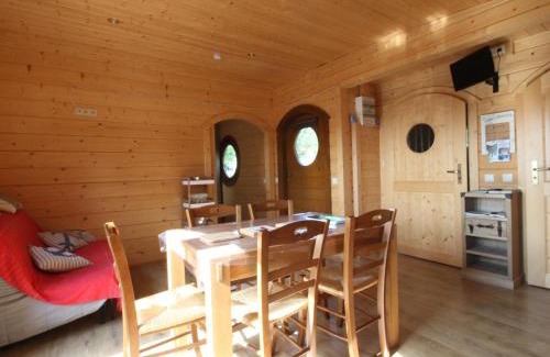 Radon House | Chalet nature à Écouves avec animaux acceptés et Wi-Fi - FR-1-497-184