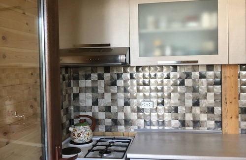 Kvariati Cottage | Chalet Ochos Qokhi - Wooden Cottage with Garden