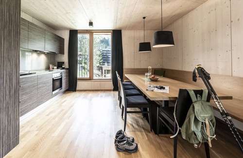 Großdorf Ski Chalet | Chalet Resort with Terrace