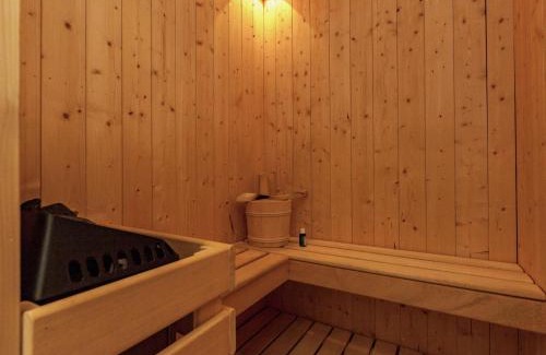 Wirtzfeld House | Chalet Vert in Bullange with Jacuzzi