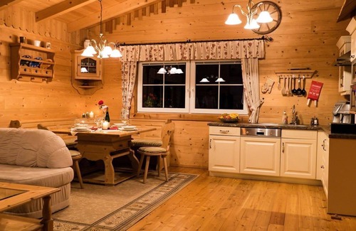 Groebming Apartment | Chalet Waldkristall - Almdorf im Winkl