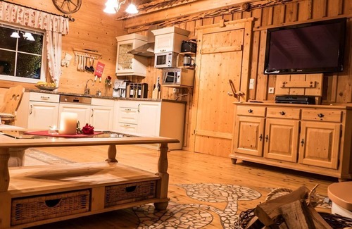 Groebming Apartment | Chalet Waldkristall - Almdorf im Winkl