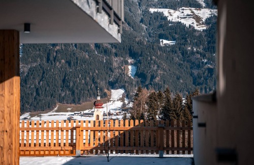 Ried im Zillertal Apartment | Chalet WildRuh - Gams Suite