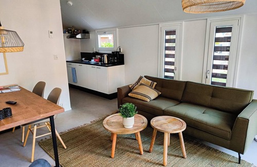 Beekbergen-Zuid House | Chalet with 2 bedrooms and a terrace