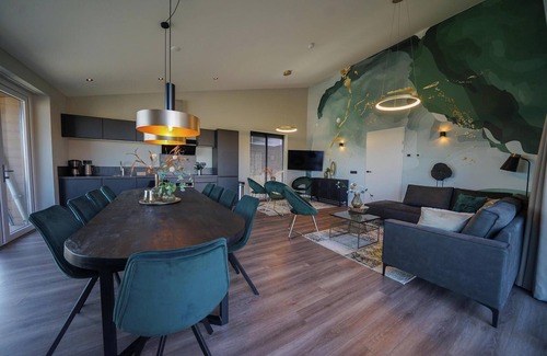 Hindeloopen House | Chalet with 5 bedrooms