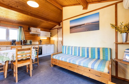 Lanton Ski Chalet | Chalet Yoya in Lanton – Comfort, Tranquility and Nature on the Bay