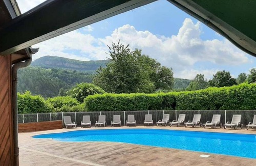 Bourgs-sur-Colagne Ski Chalet | CHALETS COLAGNE 6 persons