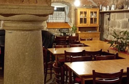 Bozanov House | Chalupa-statek Arkáda