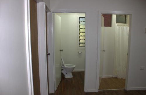 Lake Eacham Cabin | Chambers Wildlife Rainforest Lodges