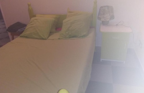 Rabi House | Chambre avec climatisation et wifi meublée