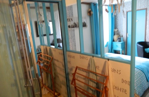 Saint-Maurice-Etusson House | Chambre Bleue ou zen