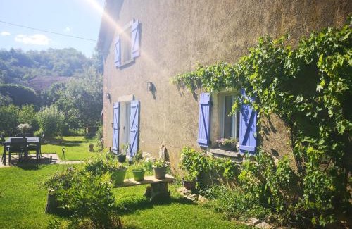 Baignes Bed & Breakfast | Chambre cocon table d'hôte avec jardin à la campagne le nid qui danse vers Vesoul de 1 à 3 personnes