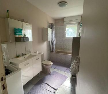 Decre-Cathedrale House | Chambre colocation Lit mezzanine