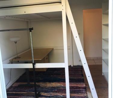 Decre-Cathedrale House | Chambre colocation Lit mezzanine