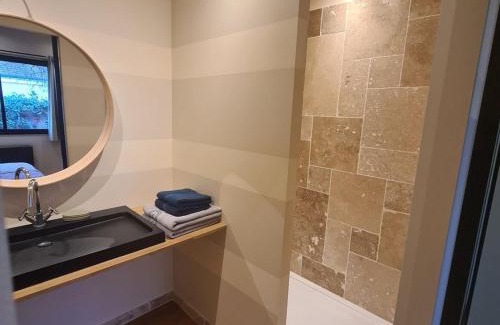 La Ferte-Saint-Aubin Bed & Breakfast | Chambre d'hôtes pour 2 pers. avec petit-déjeuner inclus - FR-1-590-506