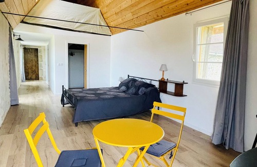 Viellesegure Bed & Breakfast | Chambre D'hôte Domaine de Bernède