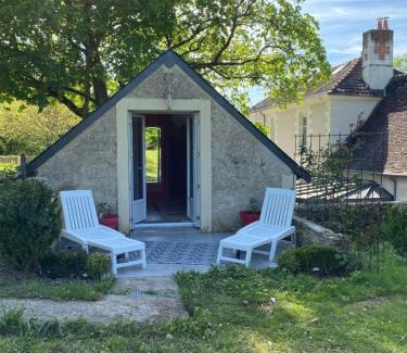 Civray-de-Touraine Bed & Breakfast | chambre d'hôtes La Marmittiére