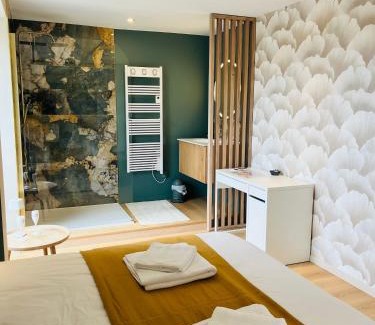 Templeuve Bed & Breakfast | Chambre d'hôtes Stellina Bed&Breakfast avec vue sur jardin arboré