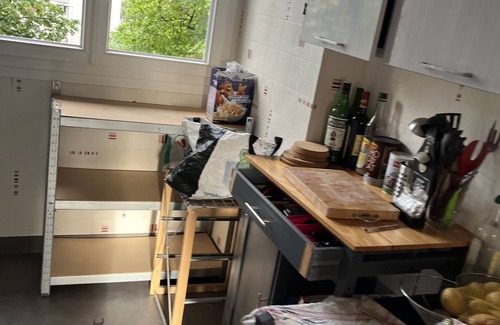 Les Champs Manceaux Bed & Breakfast | Chambre Dans un Quartier au Calme