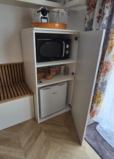 Cardet Bed & Breakfast | Chambre Gaëlle et Brian