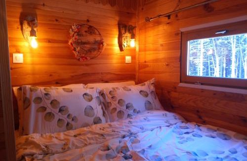 Boree Bed & Breakfast | Chambre Roulotte et bain norvégien Gite insolite et spa privatif