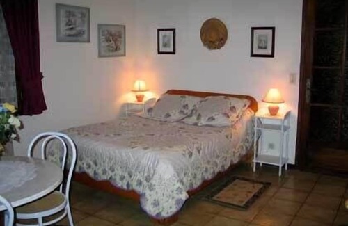 Sarlat-la-Caneda House | Chambres d'hôtes Aux Trois Sources