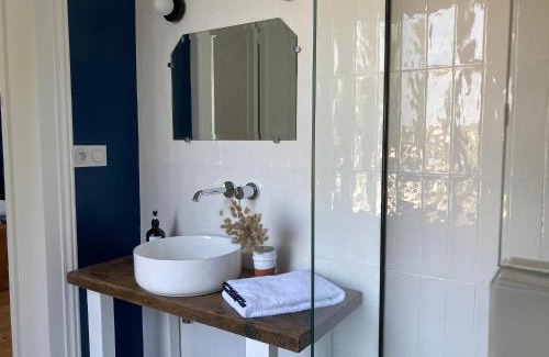 Centre Ville House | Chambres d'hôtes - La Maison 19