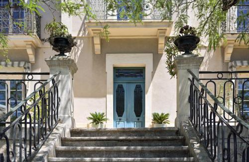 Les 3 Ponts Bed & Breakfast | Chambres d'hôtes - Nîmes - Villa des roses