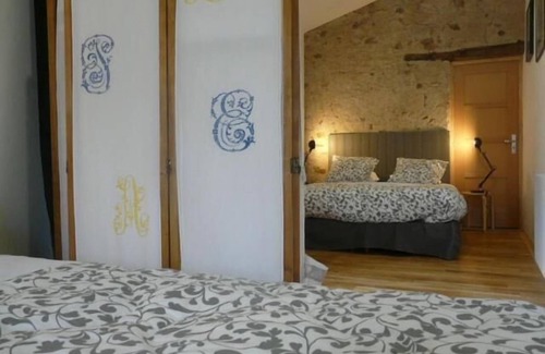 Monnieres House | Chambres d'hôtes - Topaze