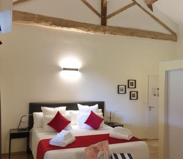 Marcollin Bed & Breakfast | Chambres et Table d'hôtes "La Pastorale Gourmande" FR - NE - EN - DE - IT