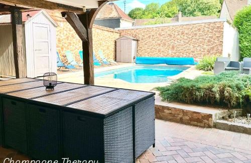 Saint-Martin-d'Ablois House | Champagne Therapy Demeure de charme avec piscine et SPA - 7 chambres