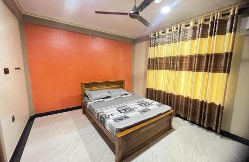 Sandilipay House | Chandra Guest House