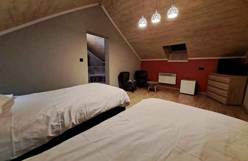 Halleux Bed & Breakfast | Chanteloup, Maison D'hôtes - Halleux