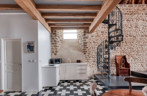 Pontgouin House | Chapelle du 13ème siècle