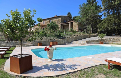 Montecatini Val di Cecina Villa | Charming villa w/private pool and vineyard views
