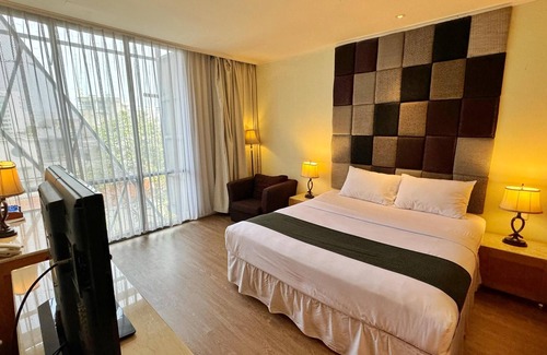 Malabar Hotel | Chara Hotel