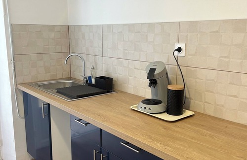 Saint-Giniez Apartment | Character apartment near Velodrome stadium, ideal for friends or family