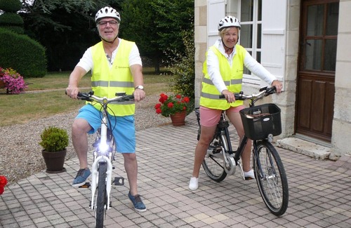Cangey Cottage | Character house with garden, air conditioning and bikes near Amboise