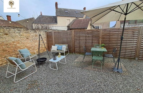 Le Pont-Chretien-Chabenet House | Charmante Maisonnette Rénovée - 5 min d'Argenton Sur Creuse