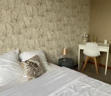 Saint-Jacques-de-la-Lande Apartment | CHARMANT APPARTEMENT AVEC GRANDE CAPACITÉ D’ACCUEIL