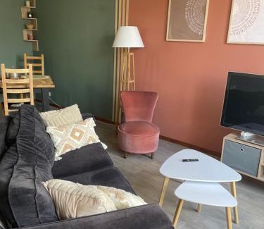 Saint-Jacques-de-la-Lande Apartment | CHARMANT APPARTEMENT AVEC GRANDE CAPACITÉ D’ACCUEIL