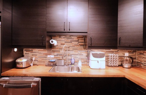 Gay Village Apartment | Charmant 3 ½ meublé au cœur de Montréal