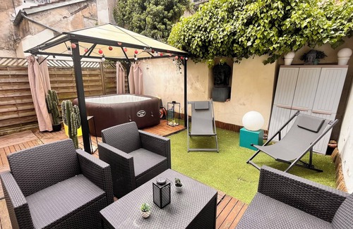 Thorigny-sur-Marne Apartment | Charmant appartement romantique avec Jacuzzi proche de Disney