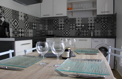 Metz-Tessy Apartment | Charmant Appartement Annecy Avec Vélos et Parking Classé 3 Étoiles